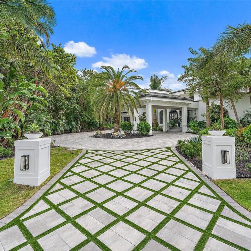Naples Flooring 6440 SE Harbor Circle, Stuart, Florida